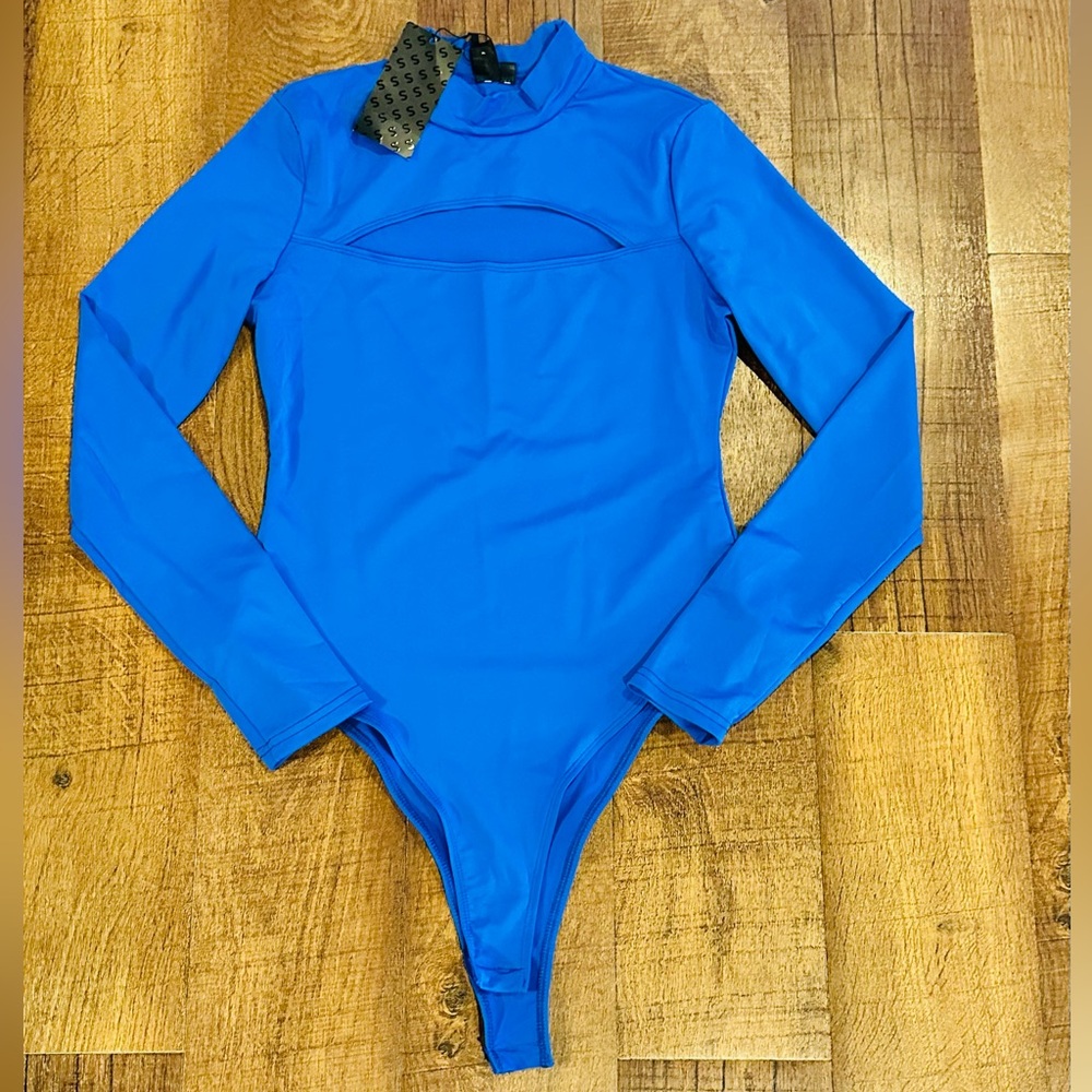 SHEIN Cut Out Long Sleeve Mock Neck Bodysuit